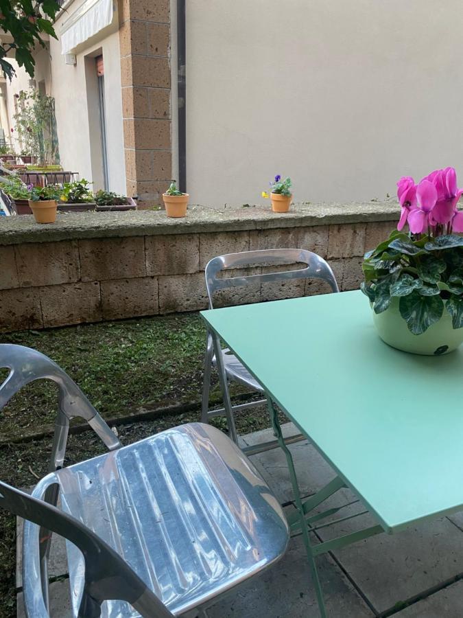 오르비에토 Il Giardinetto Di Elelu' Private Garage 아파트 외부 사진